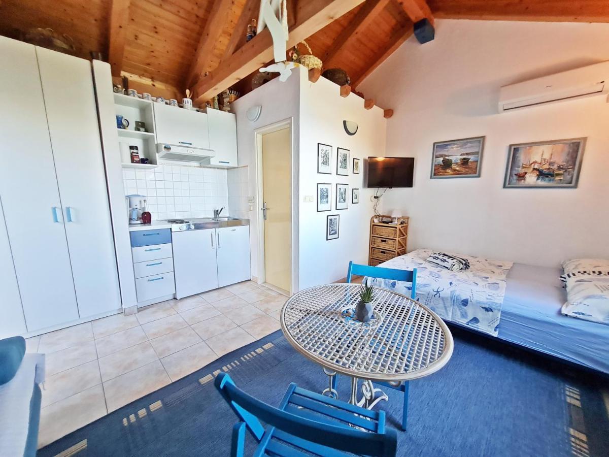 Apartment Ivana Borak Omis Ngoại thất bức ảnh