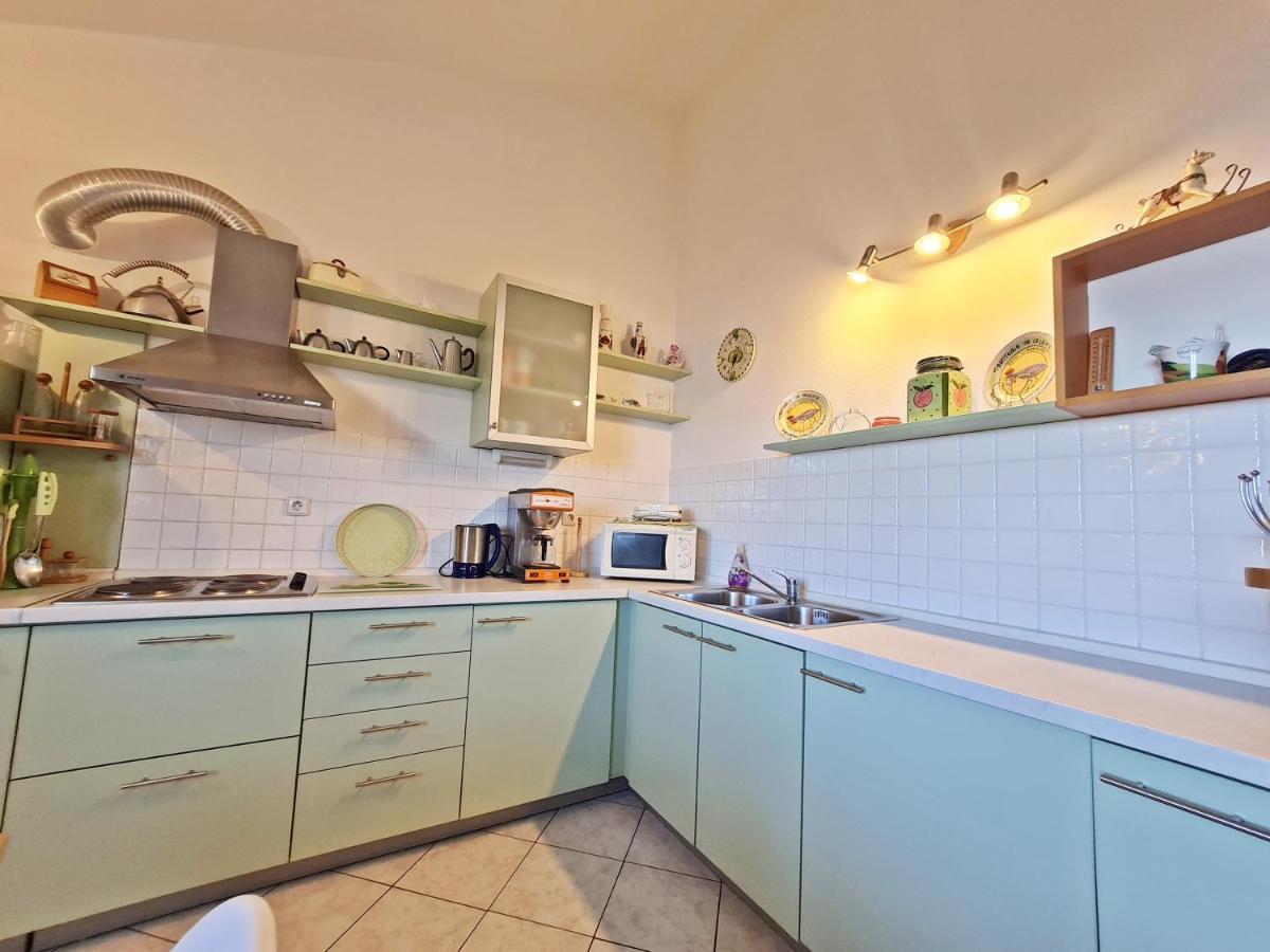 Apartment Ivana Borak Omis Ngoại thất bức ảnh