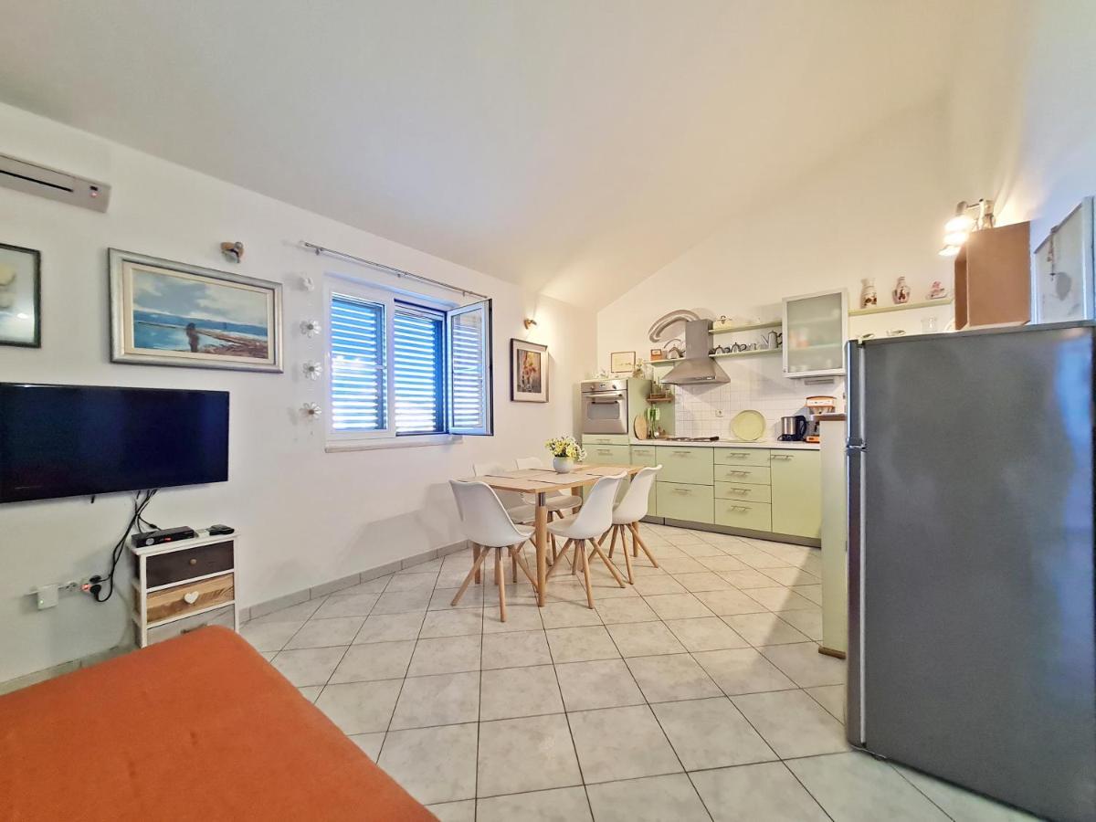 Apartment Ivana Borak Omis Ngoại thất bức ảnh